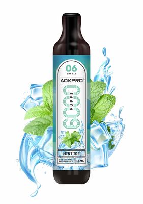 6000パフ長続きがする使い捨て可能な風味を付けられたVapeは副オーム タンクUSB-Cをペンで書く